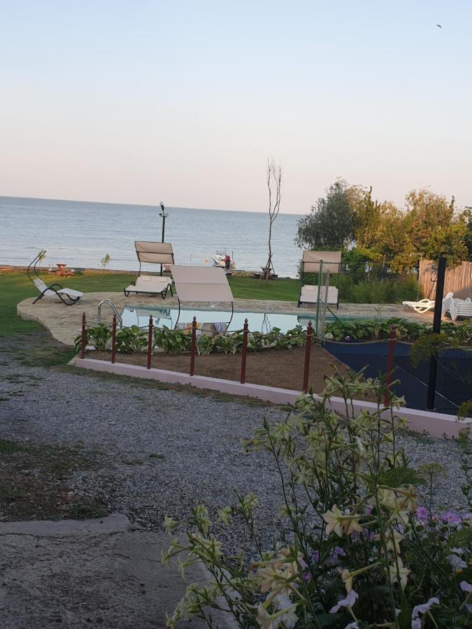 Poarta Apelor Ξενοδοχείο Sarichioi Εξωτερικό φωτογραφία